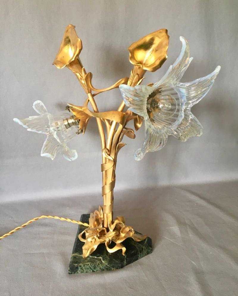 Lampe Art Nouveau Floral en Bronze Doré