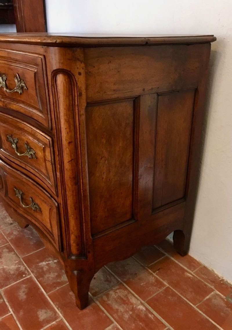 Commode Galbée Louis XV En Noyer XVIIIe-photo-1