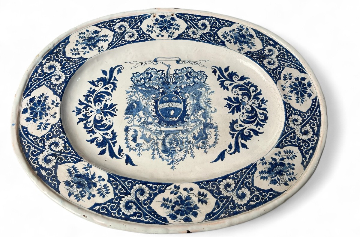 Grand Plat En Faïence Italie XVIIe Siècle