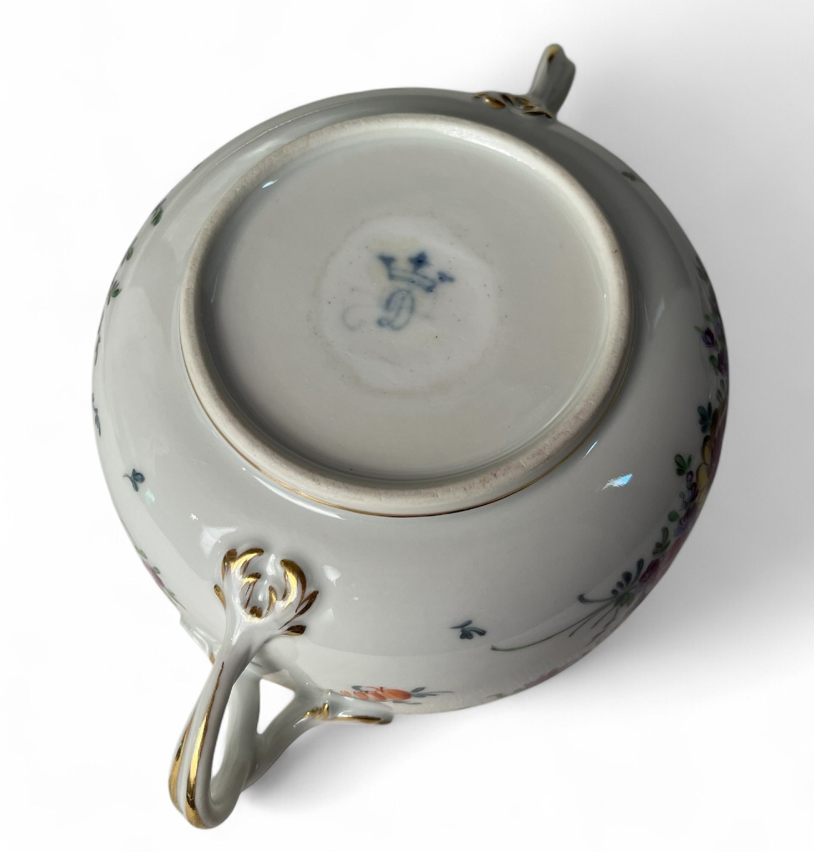 Dresden Porcelain Covered Bouillon - Richard Klemm Workshop, Circa 1880-photo-3
