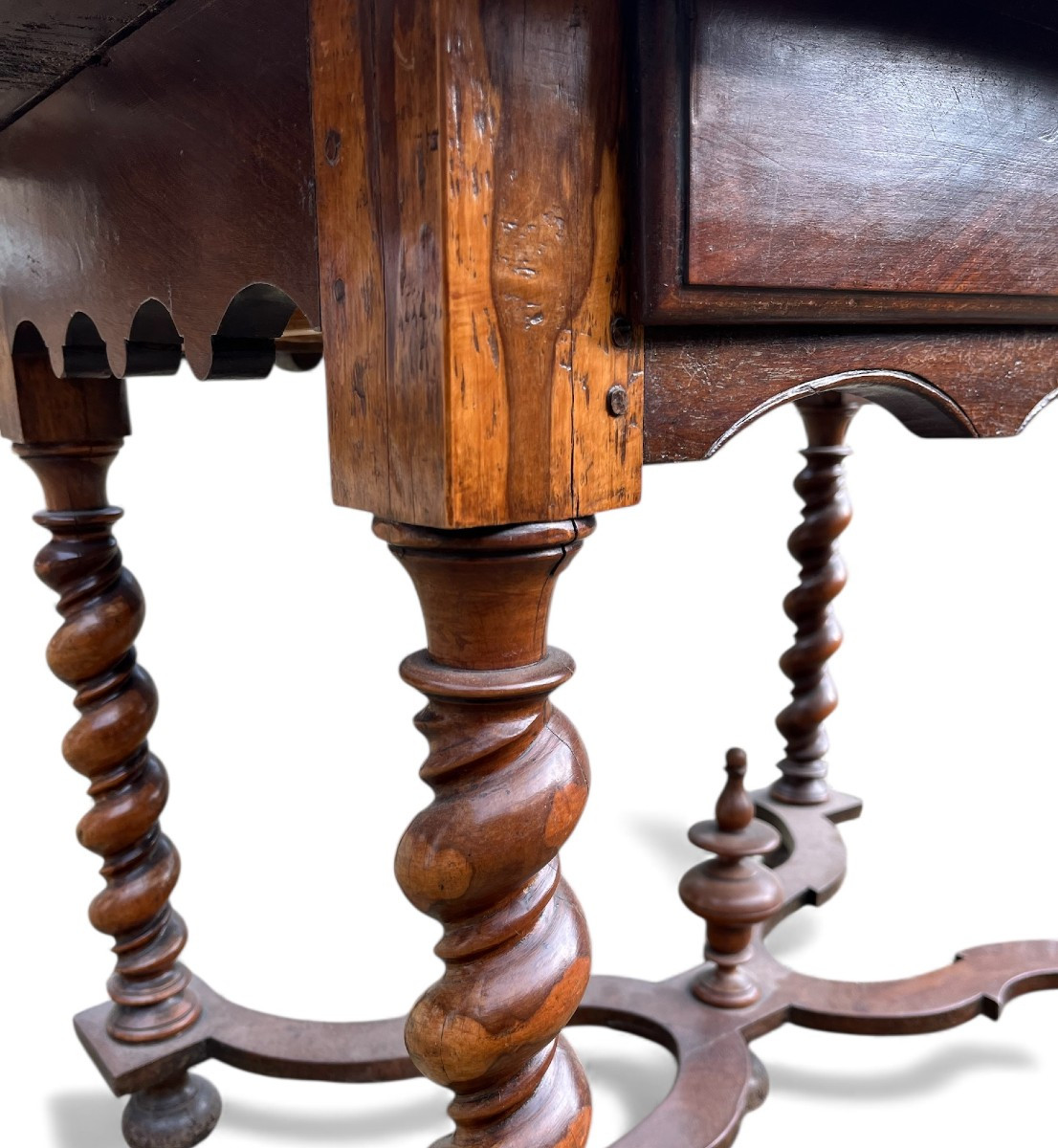 Louis XIII Style Turned Wood Table - France, 17th Century-photo-1