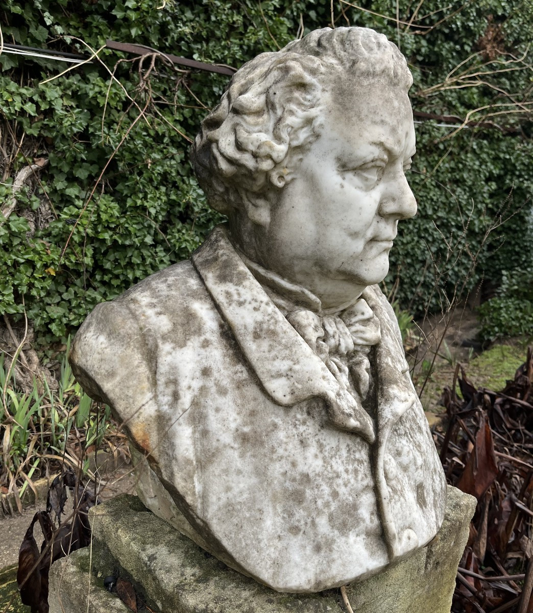 Buste en marbre- Portrait d'homme époque Restauration, 1825-1840-photo-2