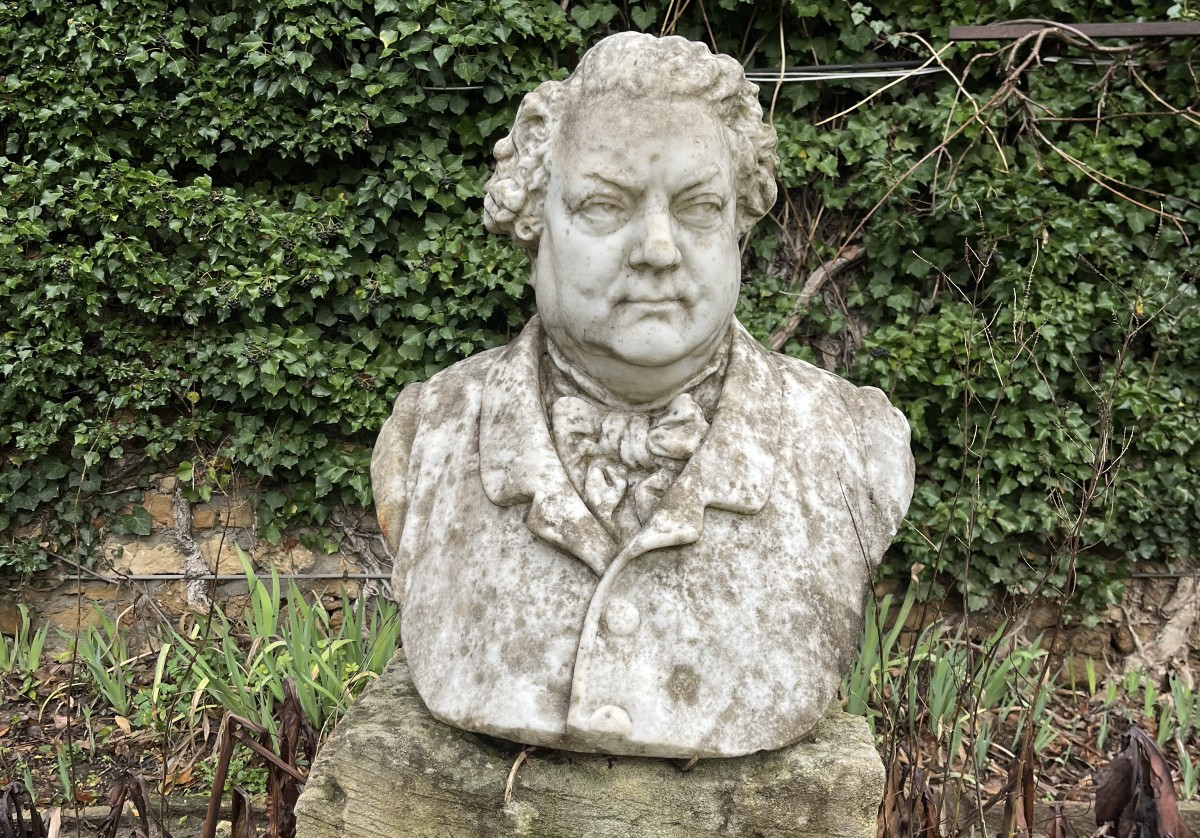 Buste en marbre- Portrait d'homme époque Restauration, 1825-1840-photo-3