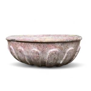 Large Campan Marble Basin, Late 16th Century