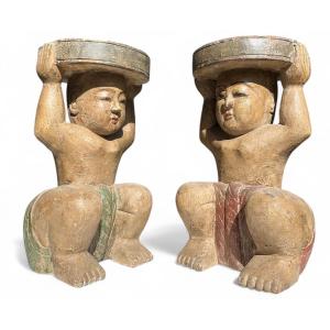 Paire de tabourets chinoisants en bois sculpté et polychrome XIXe siècle