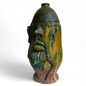 Vase anthropomorphe en terre cuite vernissée, France fin XIXe siècle