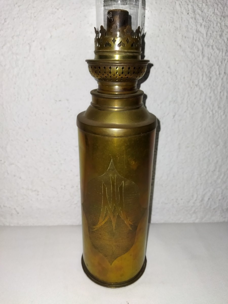 MILITARIA Lampe Ancienne à Pétrole Douille d'Obus Gravée Collection-photo-3