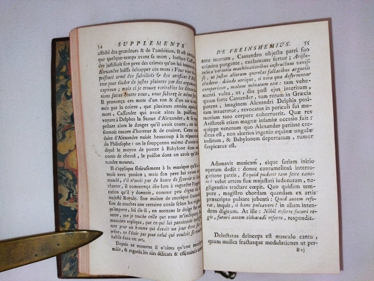 Alexander The Great Quintus Curtius Paris Volumes I & II 1772-photo-3