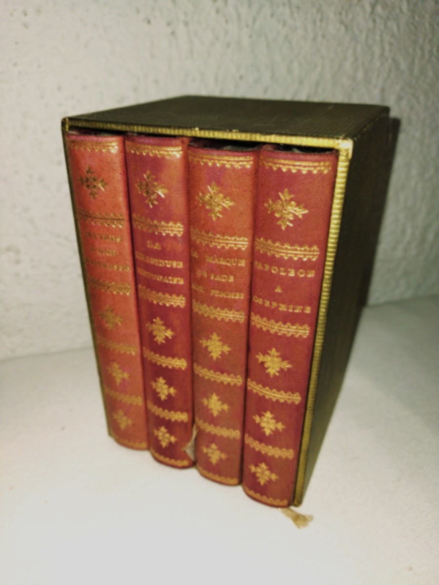 CERCLE DU LIVRE PRÉCIEUX Coffret Littérature Petit Format N°2466 SADE NAPOLÉON... 1966 