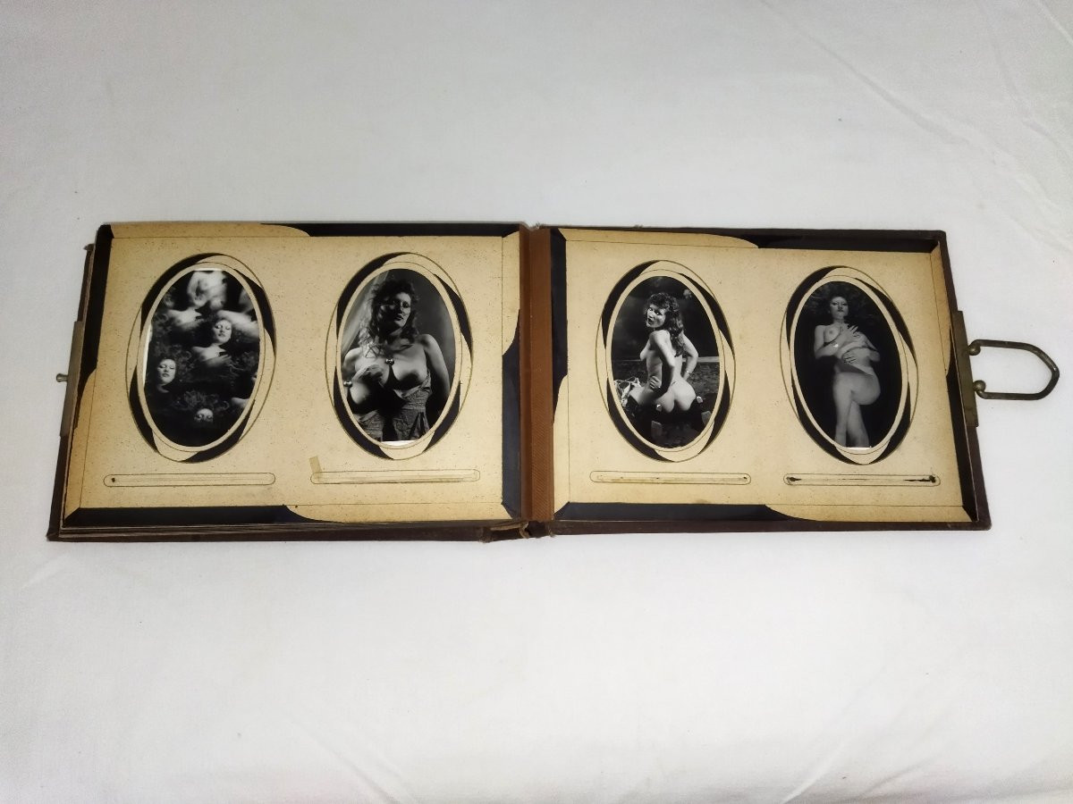 Album Curiosities Troupe Theater Saltimbanques Erotic Artistic Photos Black & White -photo-8