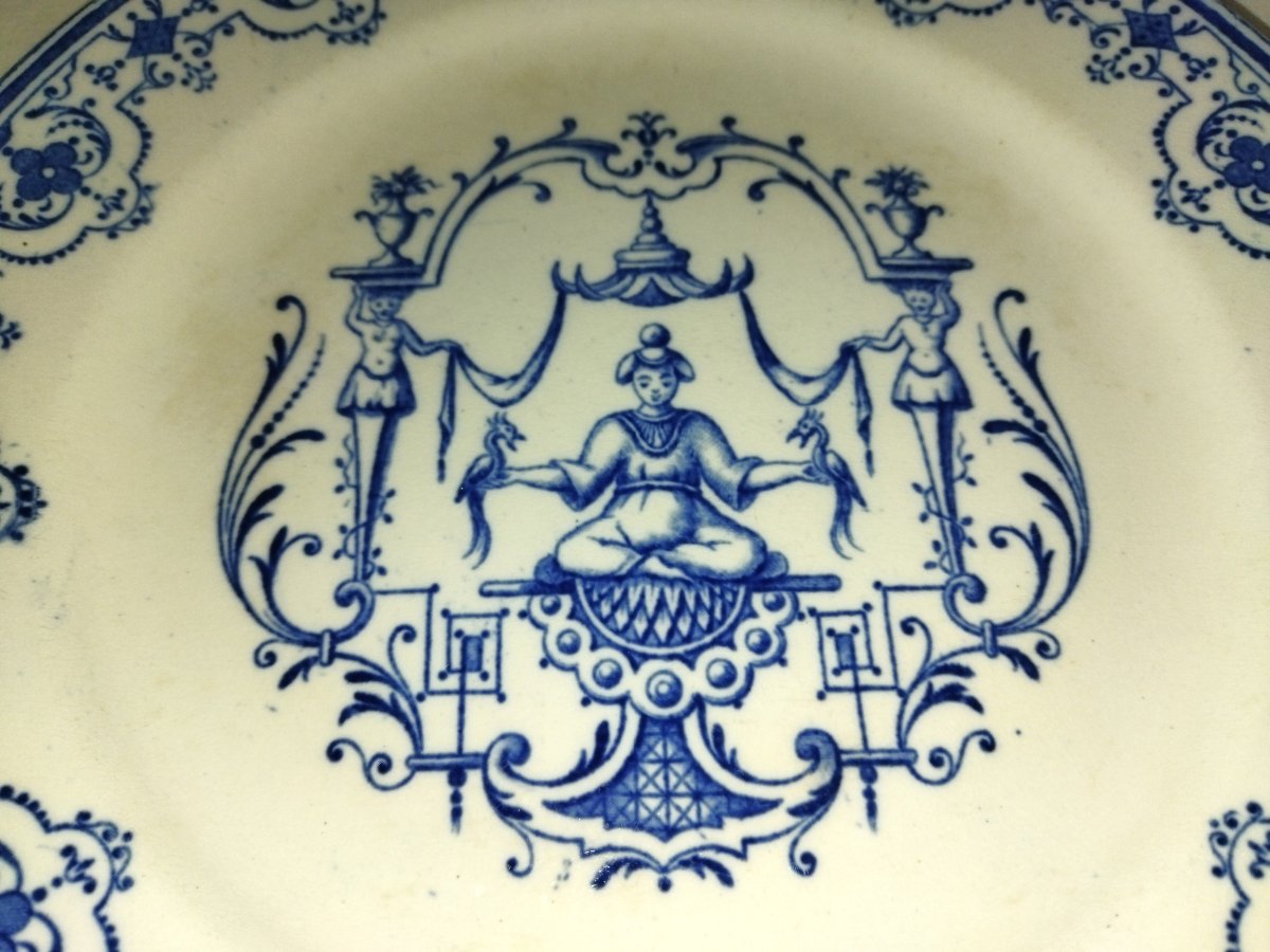 Vieillard Bordeaux Antique Earthenware Plate With Berain Decoration "moustiers" Model -photo-1