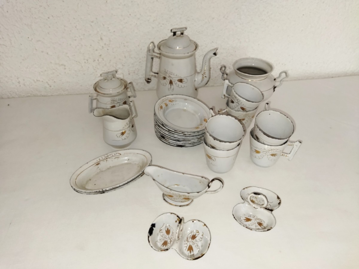 Dinette Antique Enamelled Children's Toy 26 Elements Sugar Bowl Teapot Sauce Boat...
