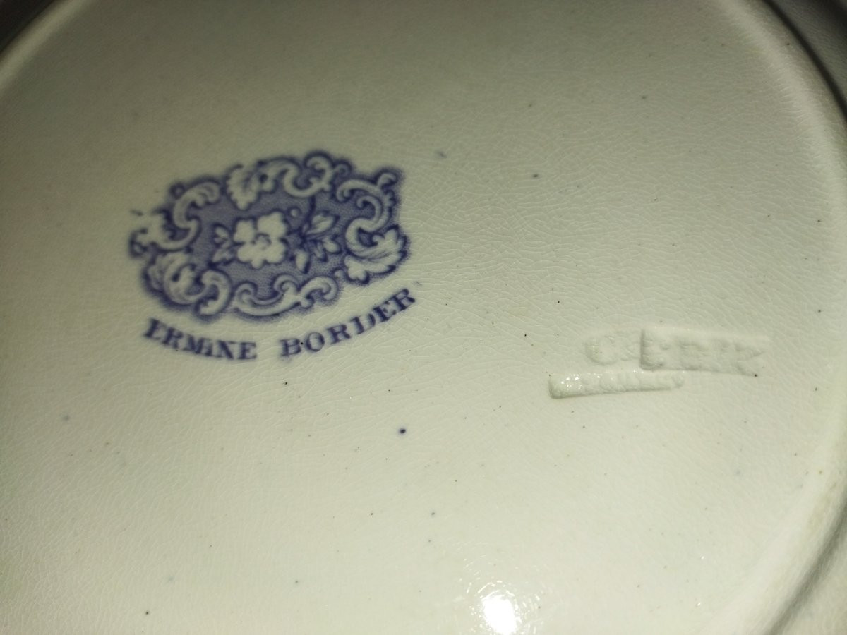 Ermine Border Set Of 8 English Flat Plates Floral Decor Lavender Blue-photo-6