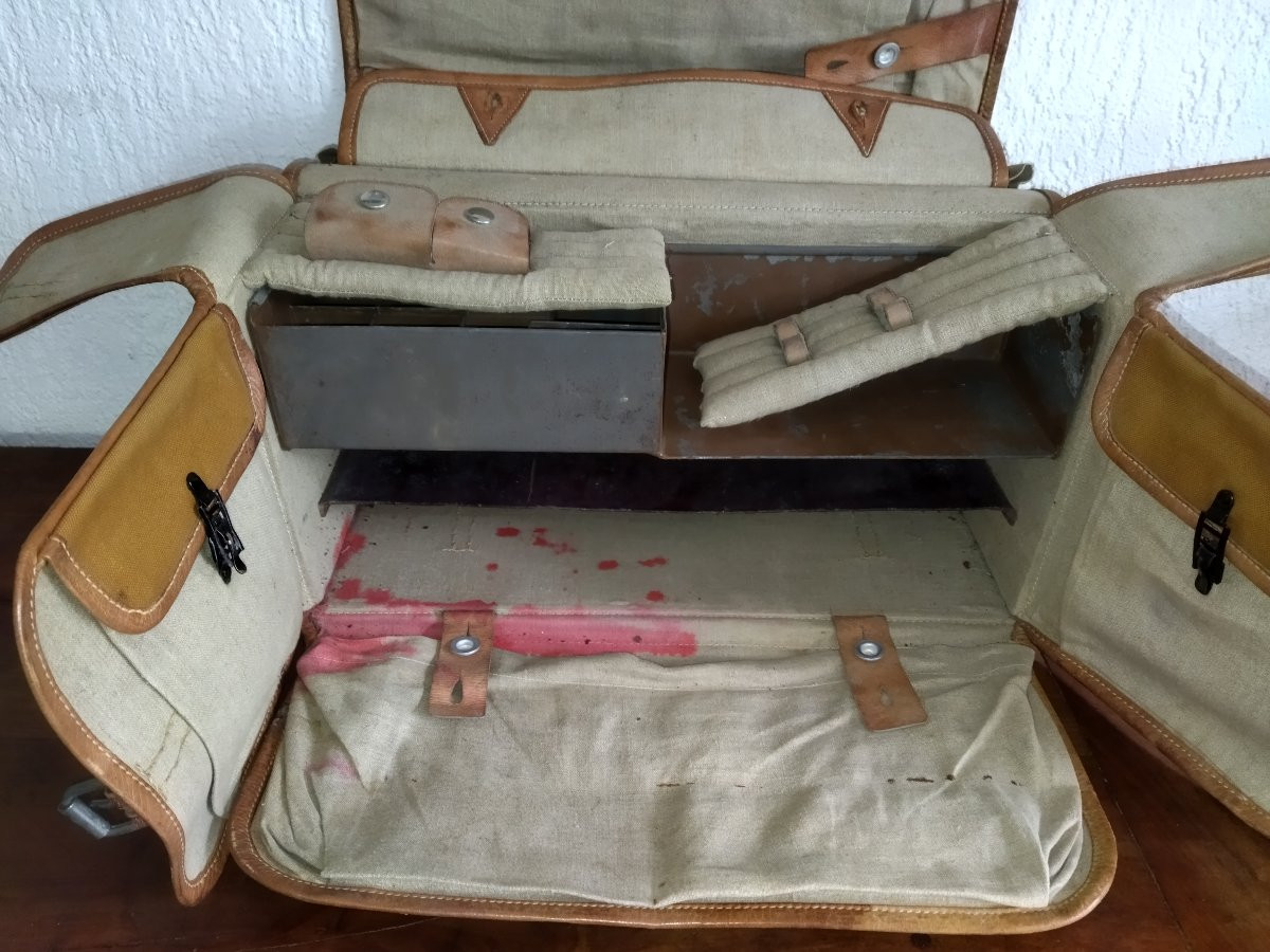 Swiss Militaria Antique Medical Bag First Aid Care Dated 1938 Collection-photo-5