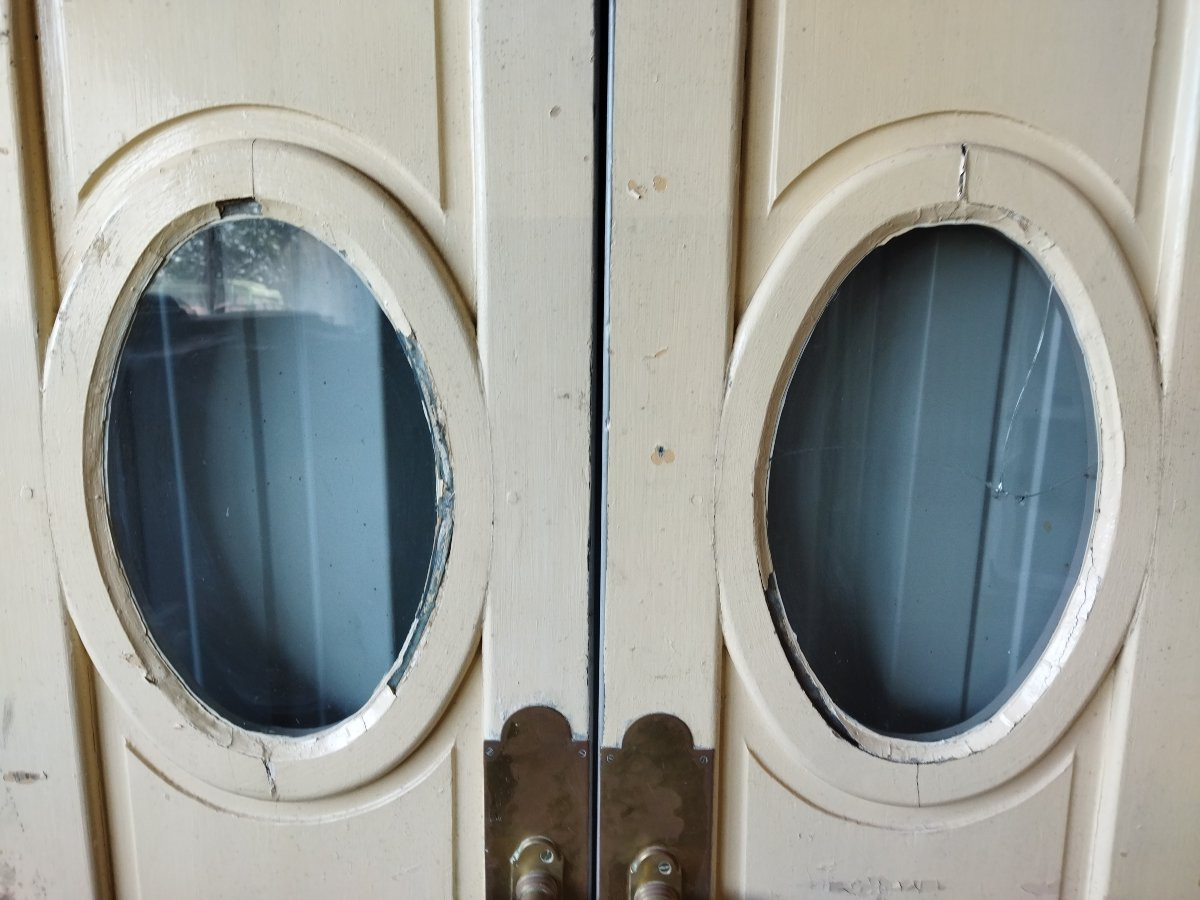 2 PORTES BATTANTES HUBLOT Ancienne Bois Massif  Poignées laiton Succursale BANQUE DE FRANCE -photo-3