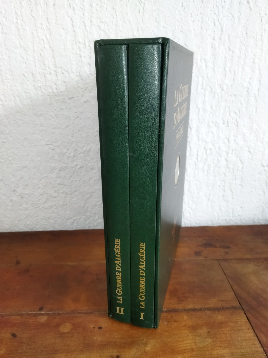 LA GUERRE D'ALGÉRIE 1954-1962 Tomes I & II Édition limitée  N° 2326 TRÉSORS DU PATRIMOINE