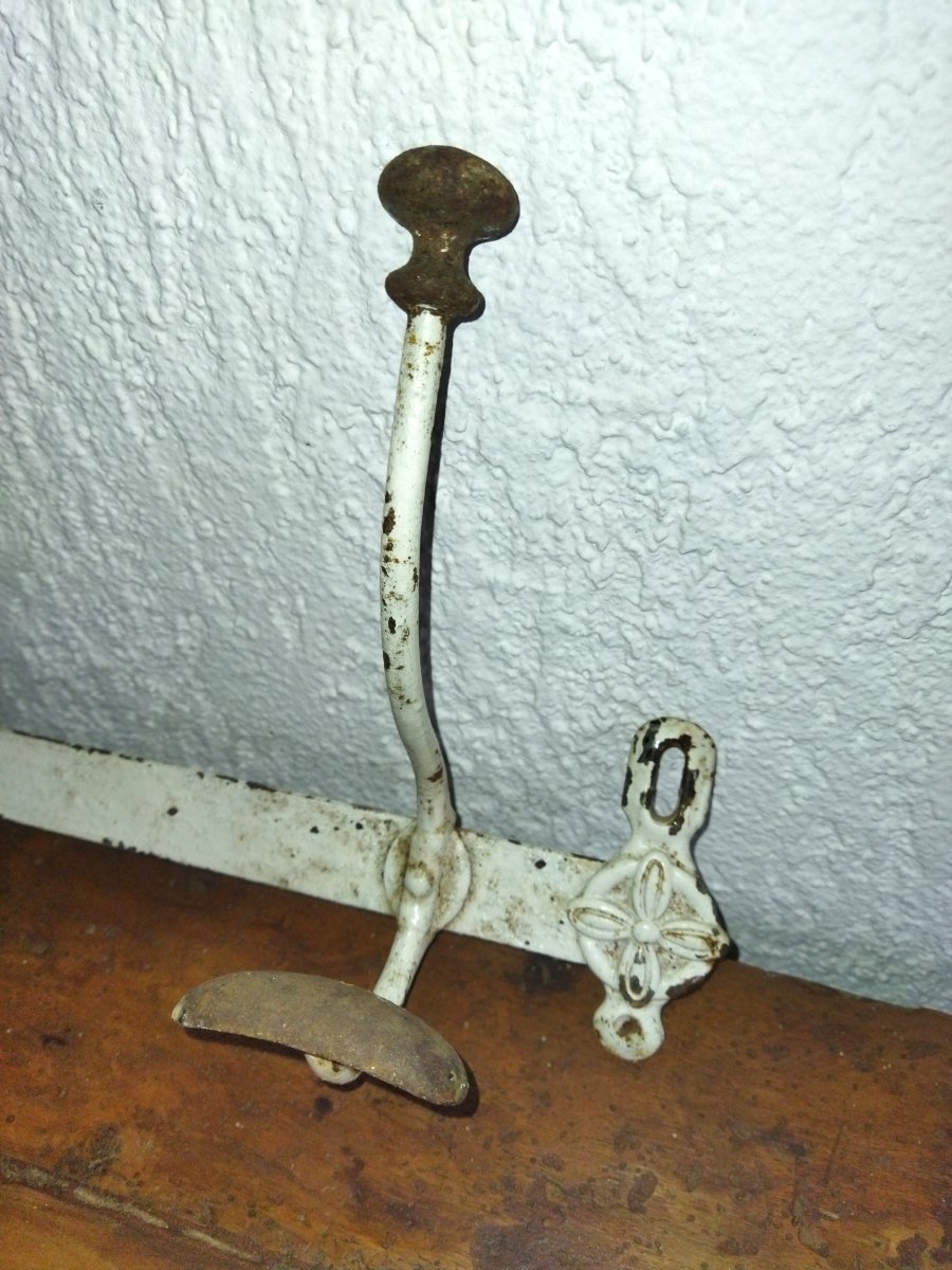 Antique Wall-mounted Coat Rack, Wrought Iron, 2 Ball Hooks, 19th Century -photo-2