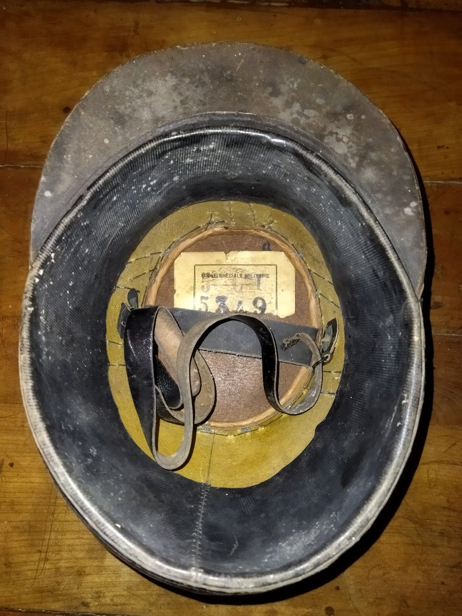 MILITARIA SHAKO Coiffe ancienne de l'École de Saint-Cyr Collection-photo-1
