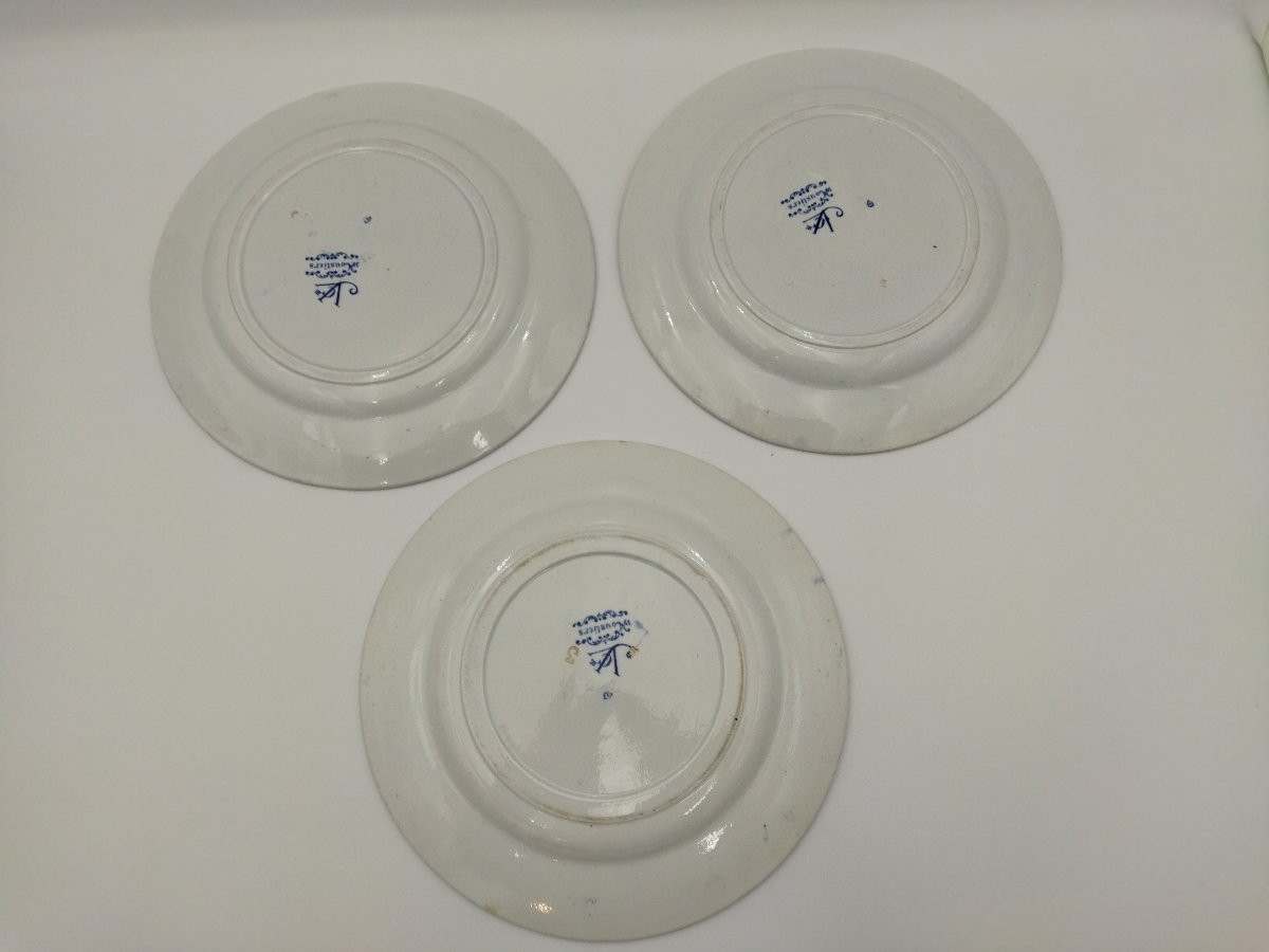 Vieillard Bordeaux 3 Antique Earthenware Plates, Berain Style Decoration, "moustiers" Model -photo-1