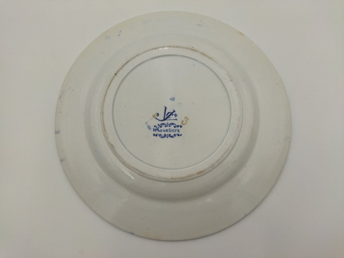 Vieillard Bordeaux 3 Antique Earthenware Plates, Berain Style Decoration, "moustiers" Model -photo-2