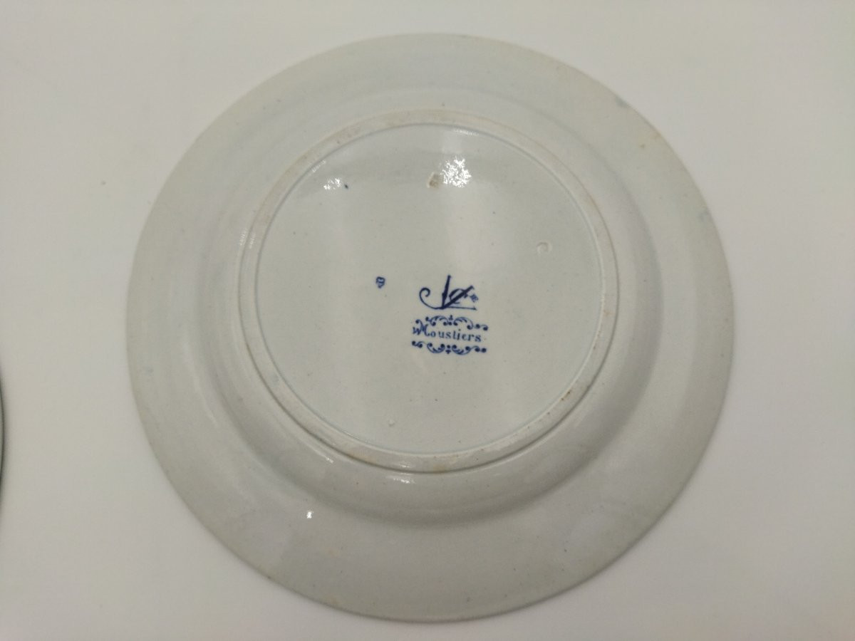 Vieillard Bordeaux 3 Antique Earthenware Plates, Berain Style Decoration, "moustiers" Model -photo-3