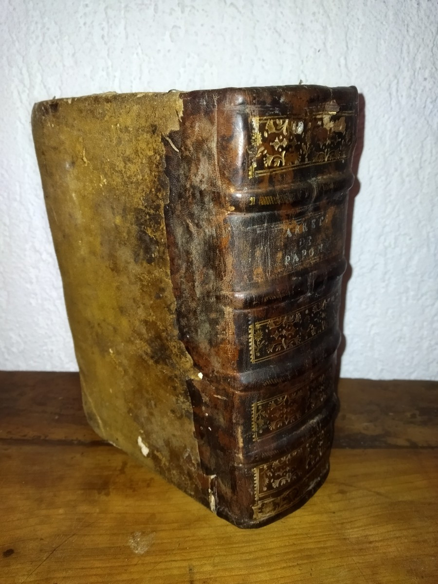 Collection Of Decrees Sovereign Courts Of France Old Book 17th Century Legislation Law 1607 