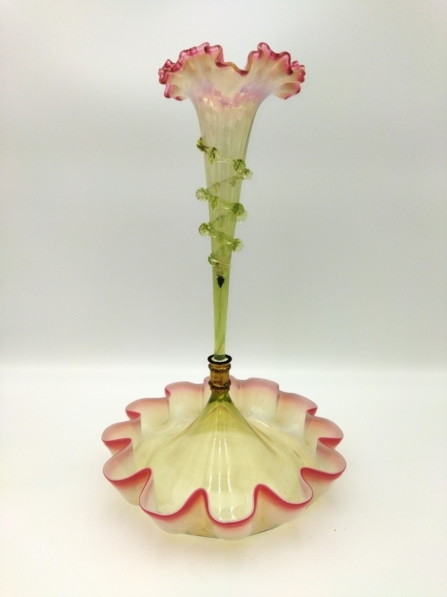 MURANO Centre de Table en Verre soufflé Tulipier XIX 