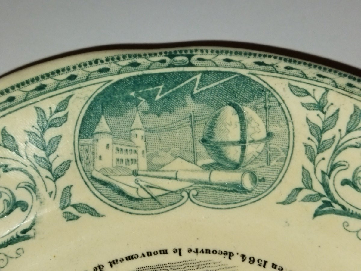 DIGOIN SARREGUEMINES Assiette Légendée "GALILÉE " Astronomie Mouvement de la Terre PROCES -photo-5