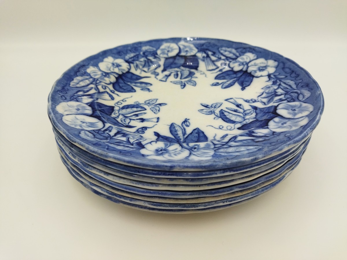 BORDEAUX VIEILLARD JOHNSTON Série de 8 Assiettes Faience Camaïeu Bleue 1860/1880 