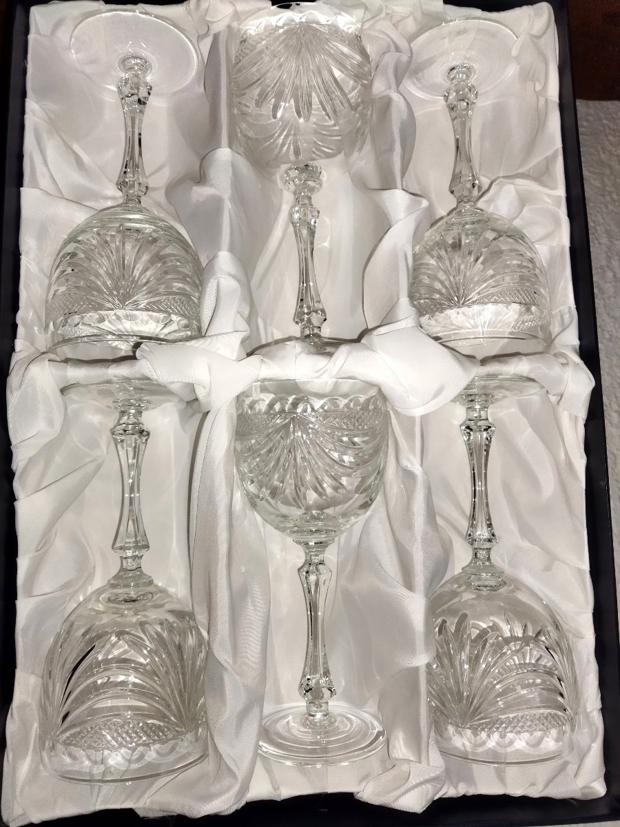 CRISTAL DE LORRAINE 12 verres à Pied en Cristal taillé  ART DE LA TABLE-photo-2