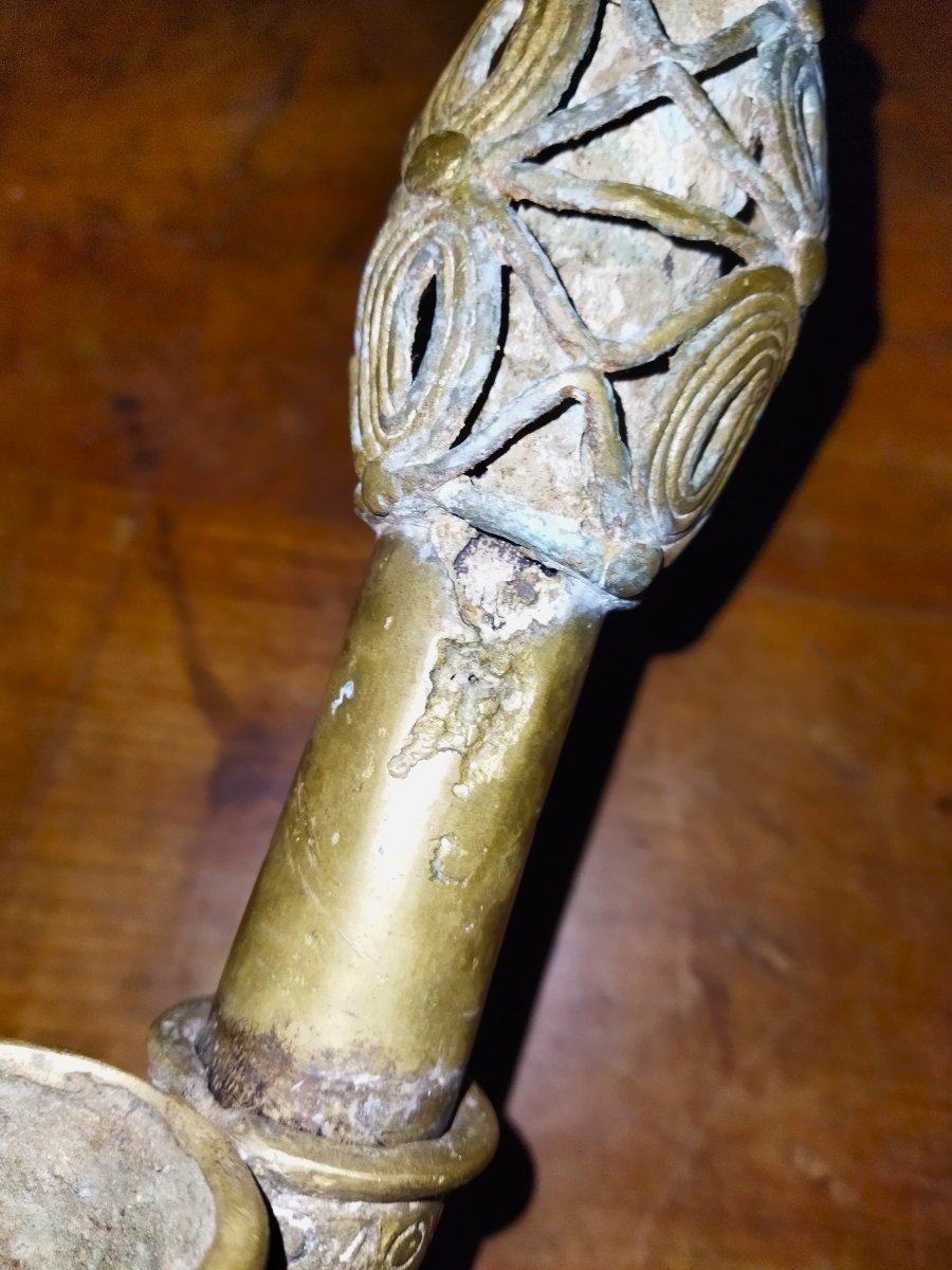 Pipe Tribale d'Afrique en bronze, Ethnie Bamoun, CAMEROUN ART POPULAIRE-photo-5