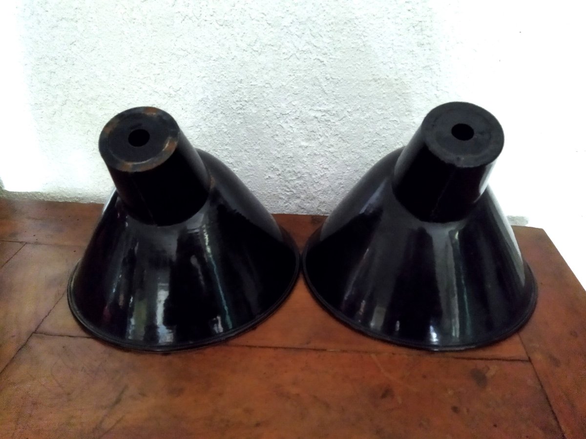 Vintage Industrial Reflectors, Black And White Enamelled Sheet Metal Industrial Lighting-photo-3