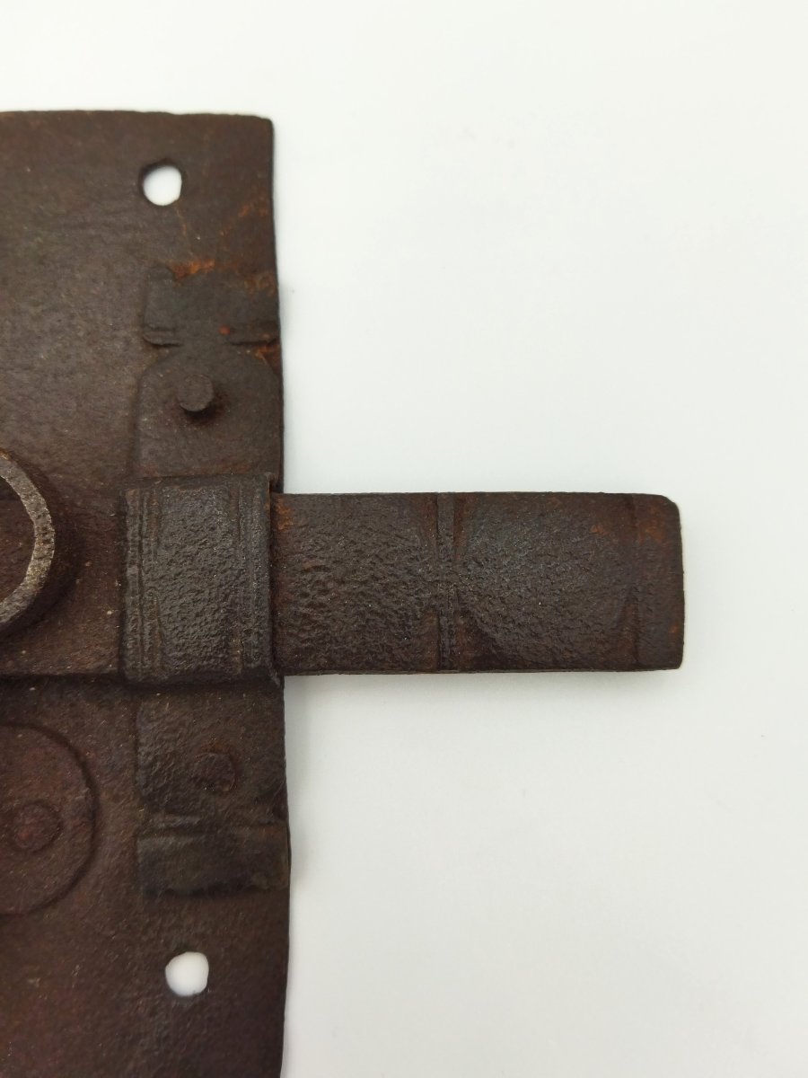Antique Wrought Iron Lock - Display Item For Collectors-photo-2