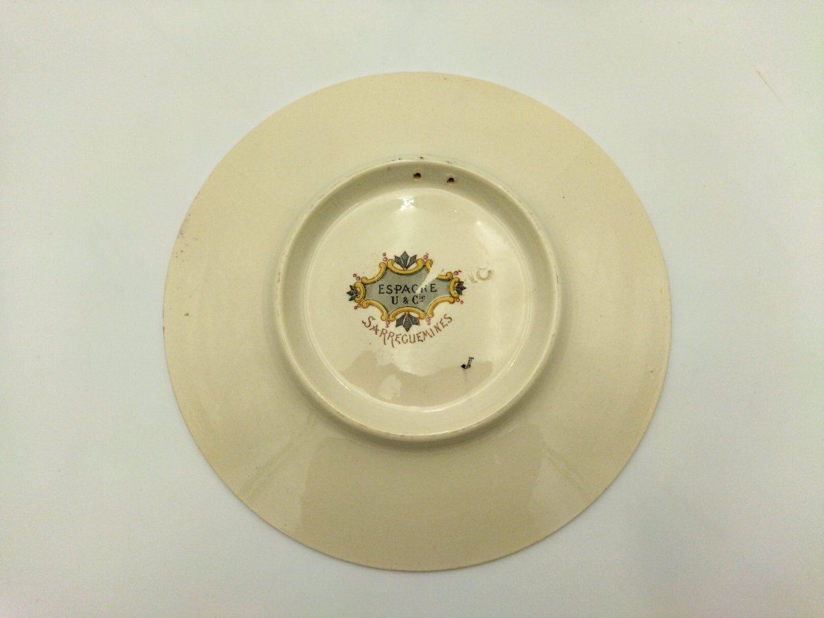 SARREGUEMINES  Assiette Légendée ancienne Décor au Taureau et Toréador  XIX COLLECTION-photo-3