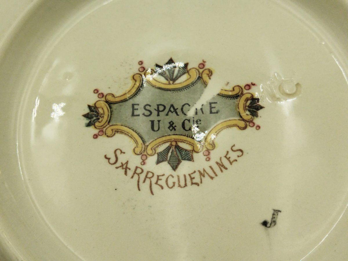 SARREGUEMINES  Assiette Légendée ancienne Décor au Taureau et Toréador  XIX COLLECTION-photo-4