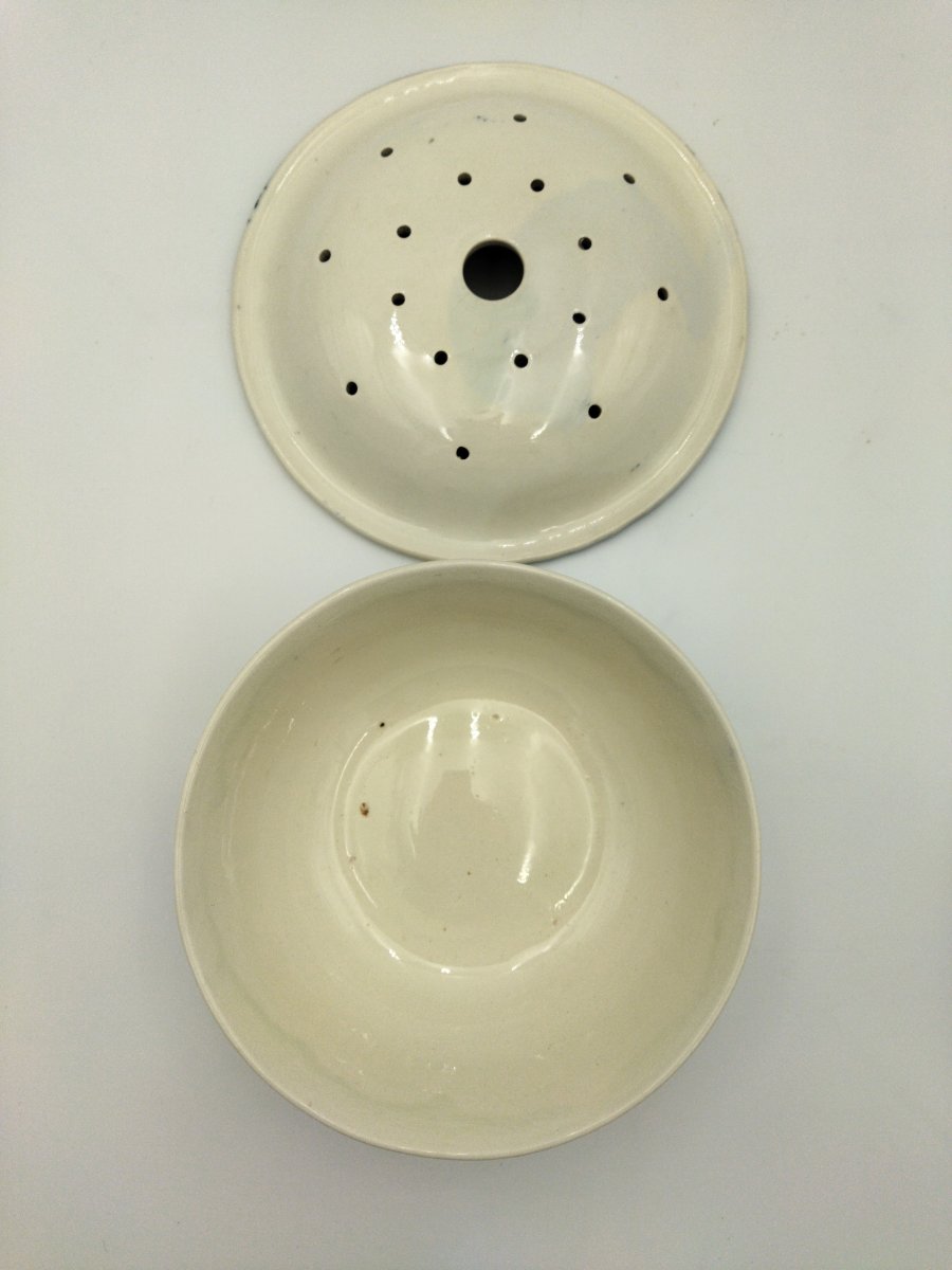 Jersey Antique Sponge Holder, Draining Rack And Shaving Bowl, English Ceramic, Blue Floral Decor-photo-1