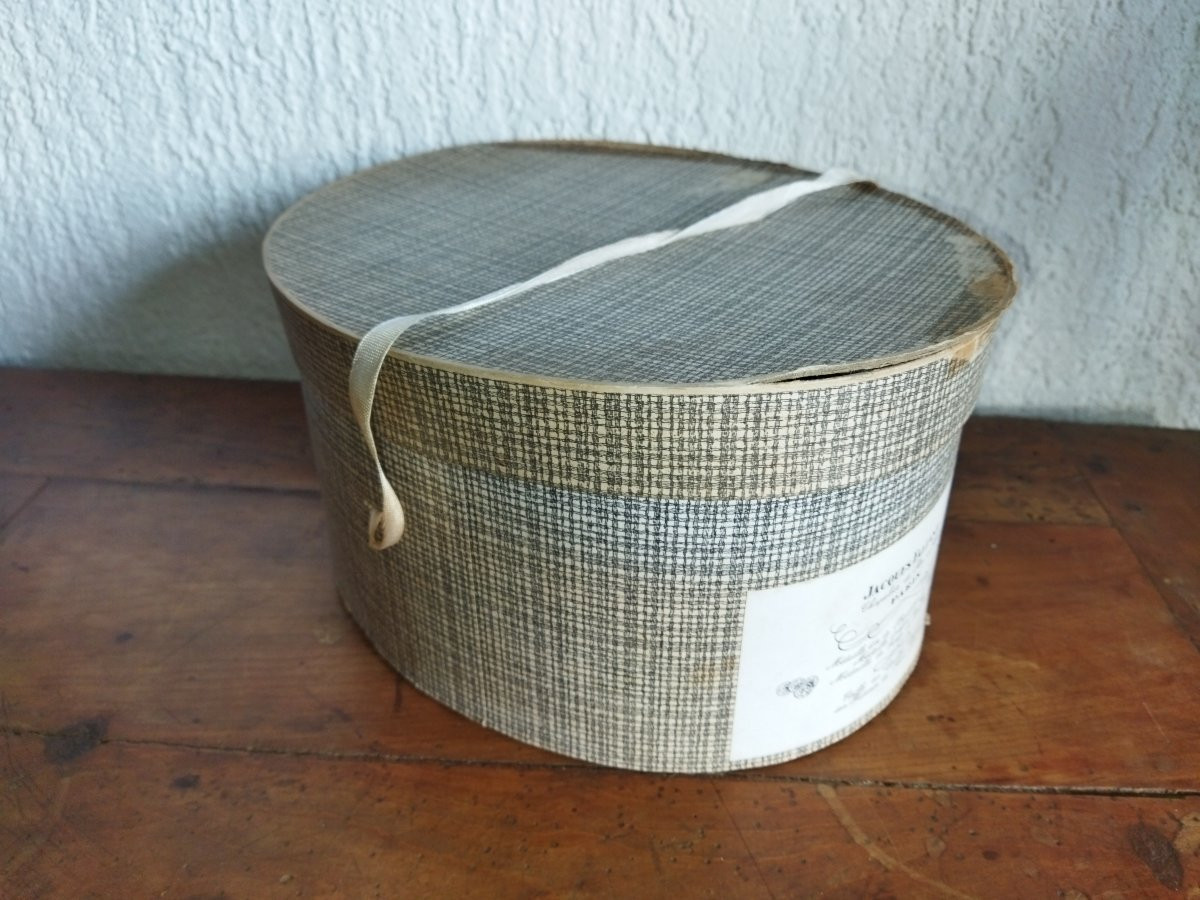 Jacques Faizant, Illustrator. Series Of 12 Illustrated And Captioned Dessert Plates. Collection-photo-3