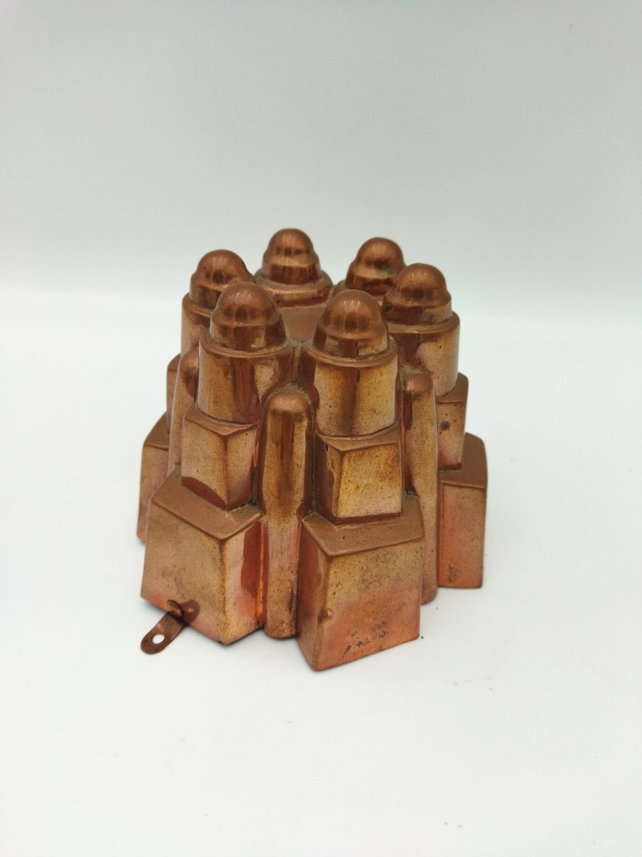 MOULE A GATEAU Ancien en Cuivre Art populaire Collection ART DE LA TABLE 