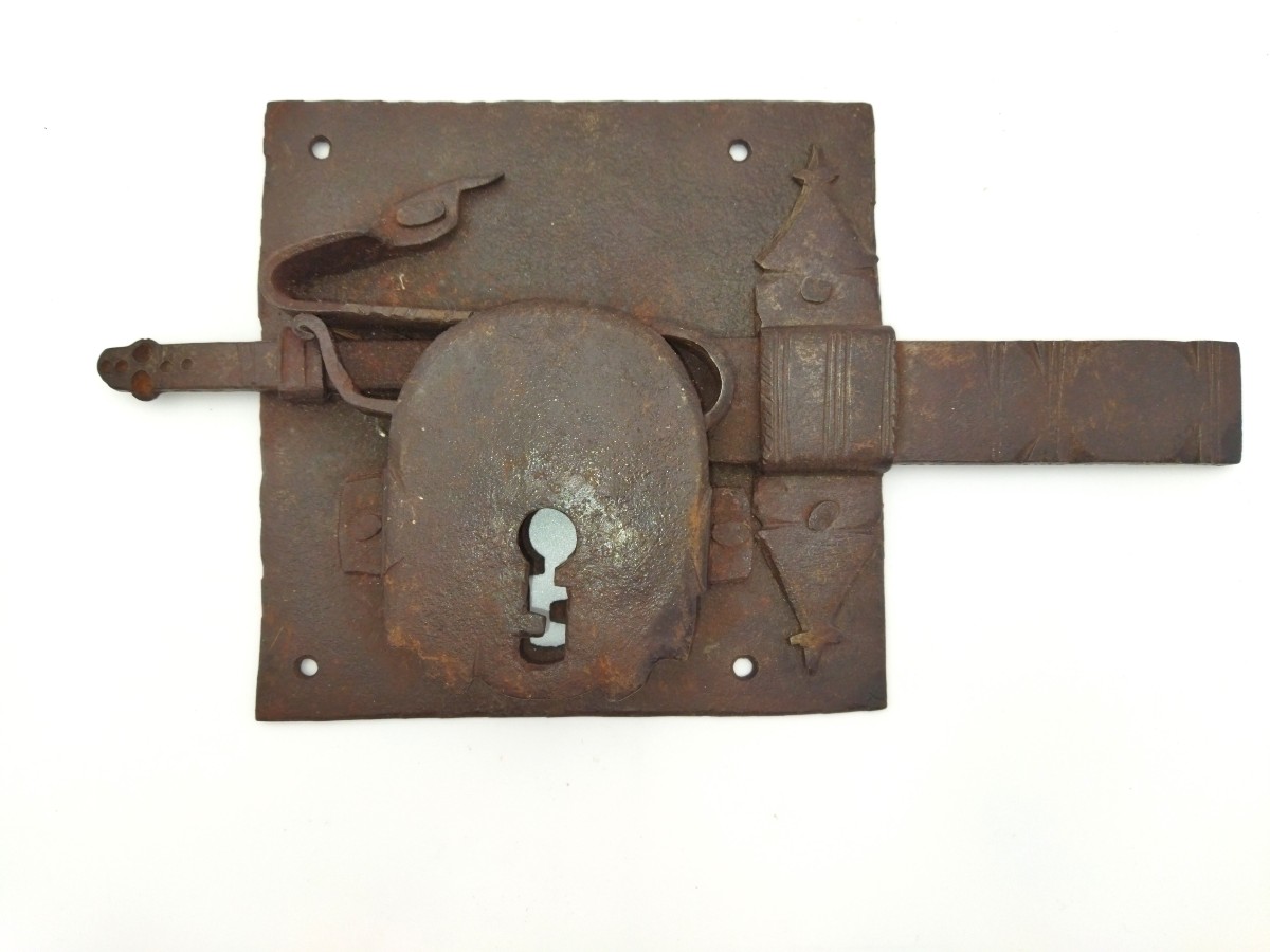 SERRURE Ancienne en Fer forgé Objet de Vitrine Ferronnerie  Collection