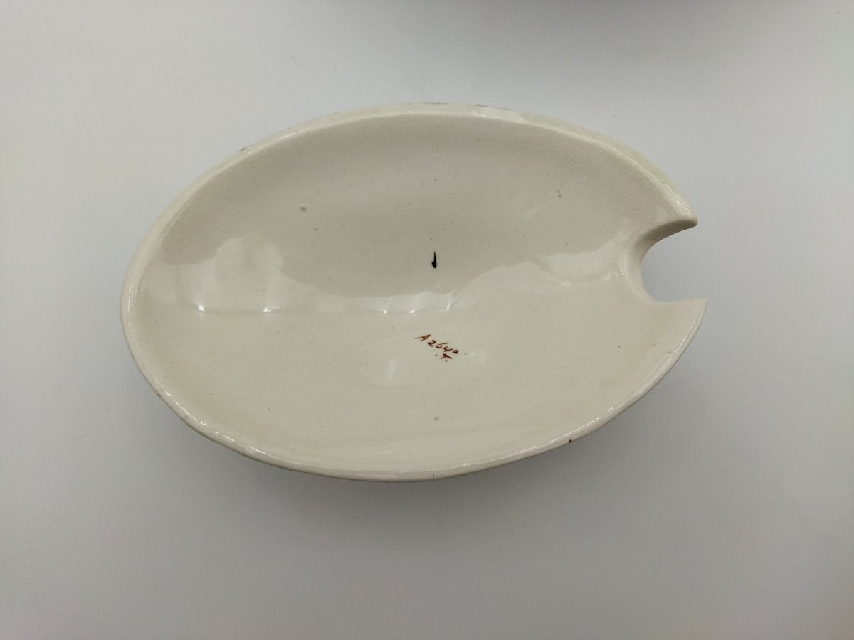 Antique Sauciere On Pedestal With English Tiled Lid -photo-2