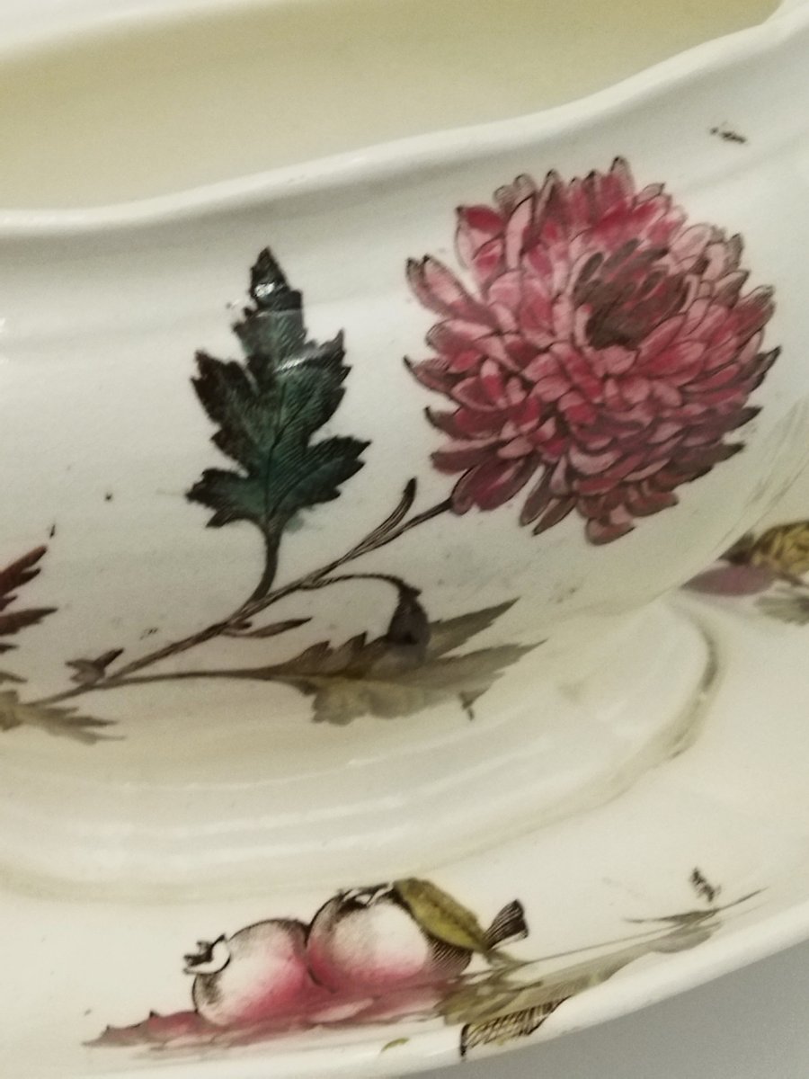 Antique Sauciere On Pedestal With English Tiled Lid -photo-7