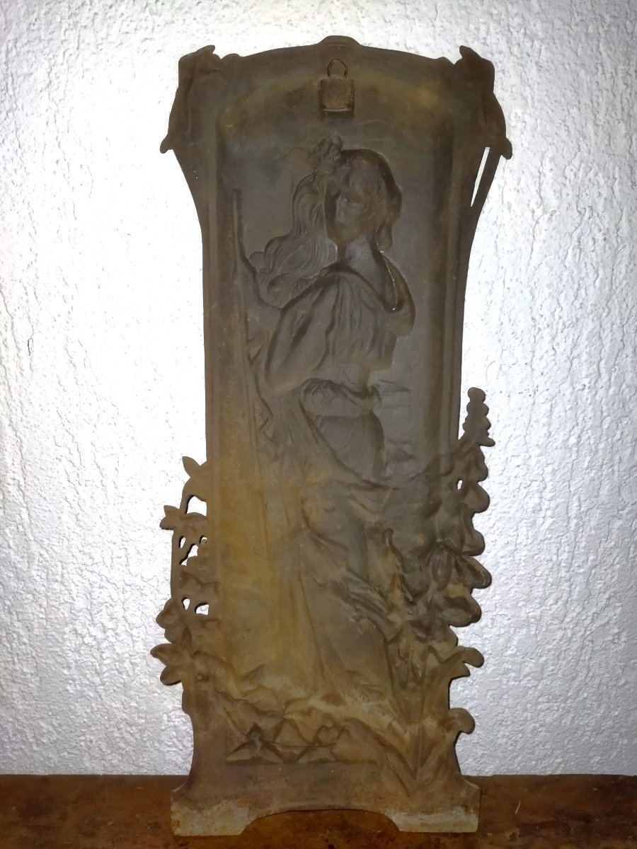 Art Nouveau Jugendstil Anthropomorphic Cast Iron Ornamental Plate Mountain Flowers-photo-1