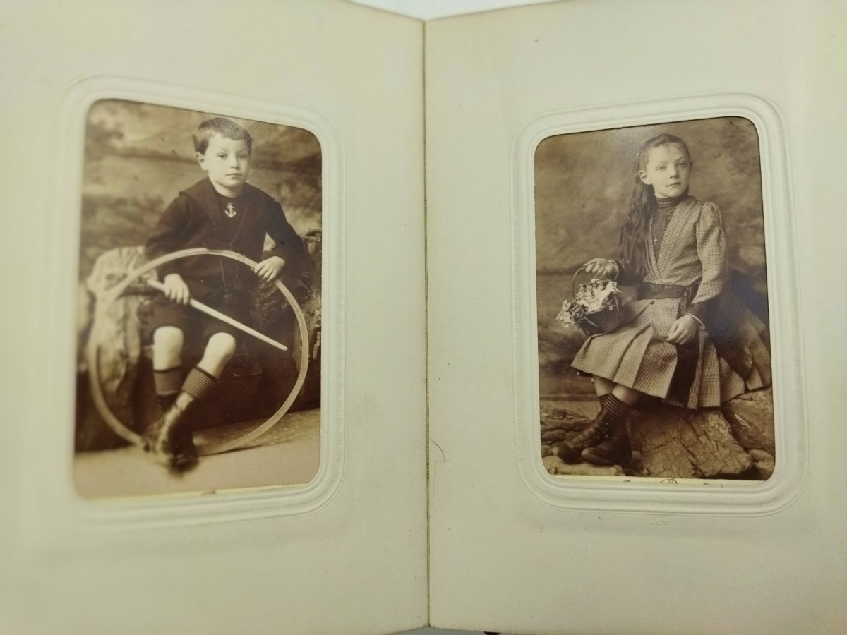 ALBUM FERMOIR Ancien Photos de Famille XIX Tranches dorées Complet COLLECTION-photo-6