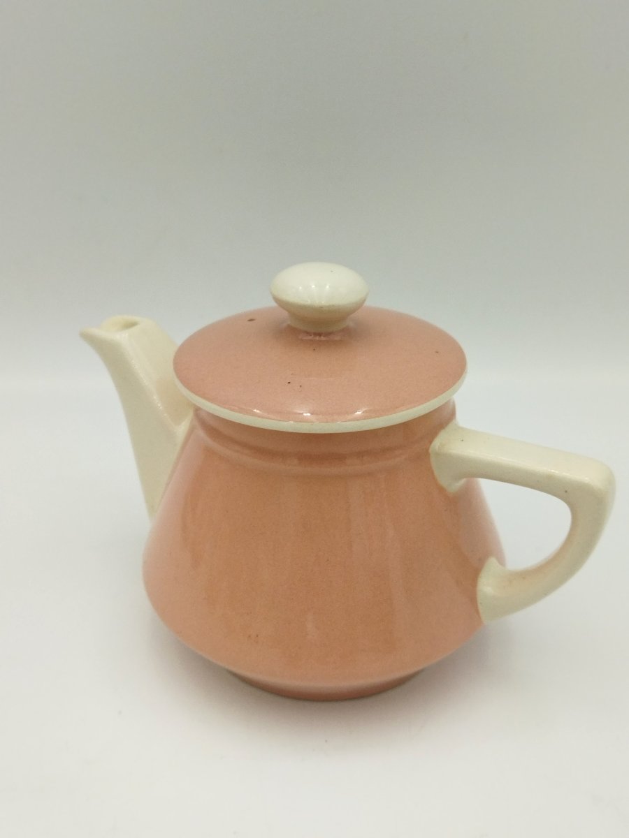Villeroy & Boch 2 Person Tea Set Pink & Ecru Table Art-photo-1