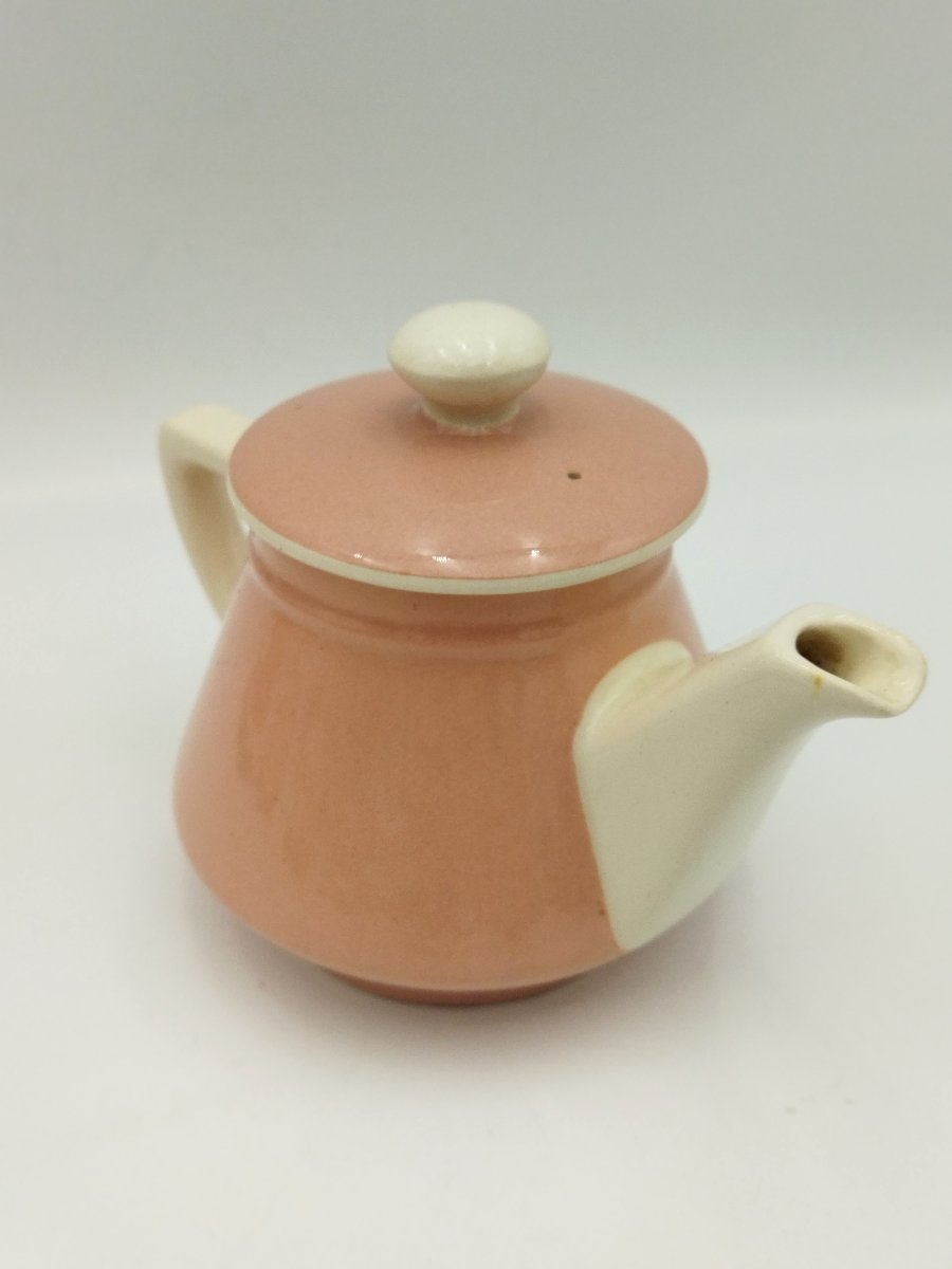 Villeroy & Boch 2 Person Tea Set Pink & Ecru Table Art-photo-2
