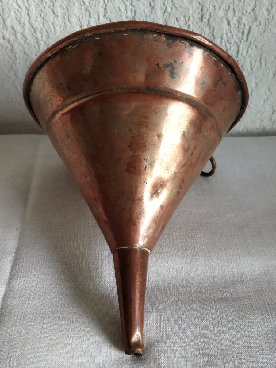 ENTONNOIR EN CUIVRE Ancien Objet Viticole & Culinaire ART POPULAIRE 
