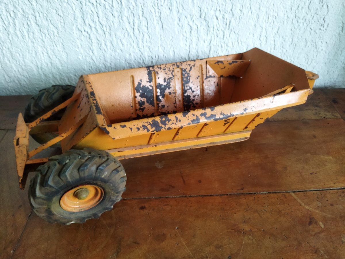 Euclid Toy Vintage Tractor And Trailer, Painted Metal, Collection-photo-4