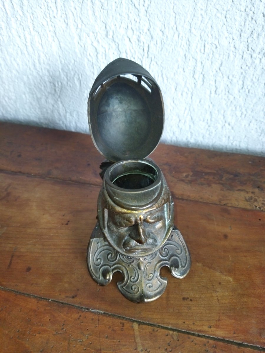 Inkwell: Bronze, Helmeted Knight's Head-photo-5