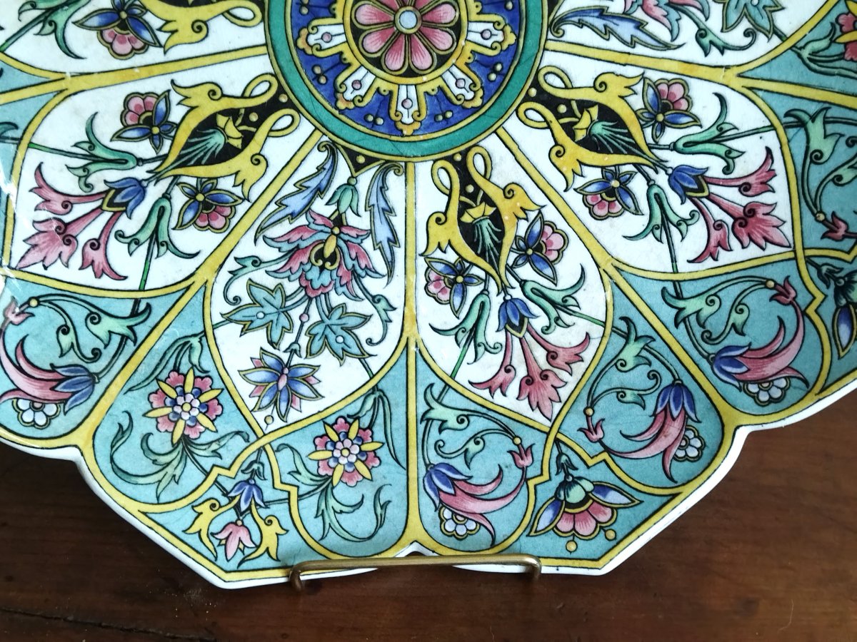 Sarreguemines Large Polychrome Faience Plate With Floral Design, 19th Century-photo-1