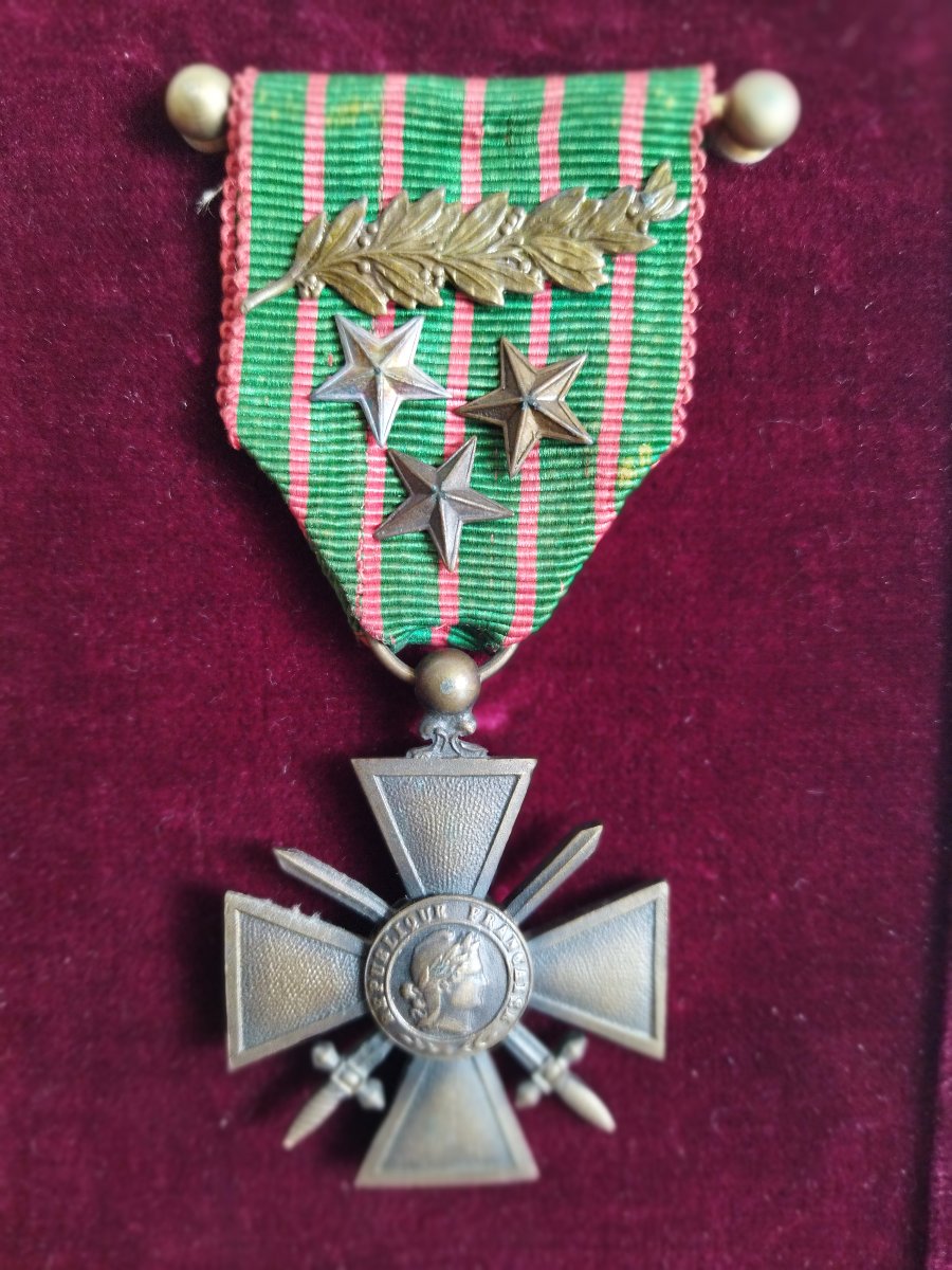 Militaria Framed War Cross Commemorative Medals Photos Soldier Collection-photo-3